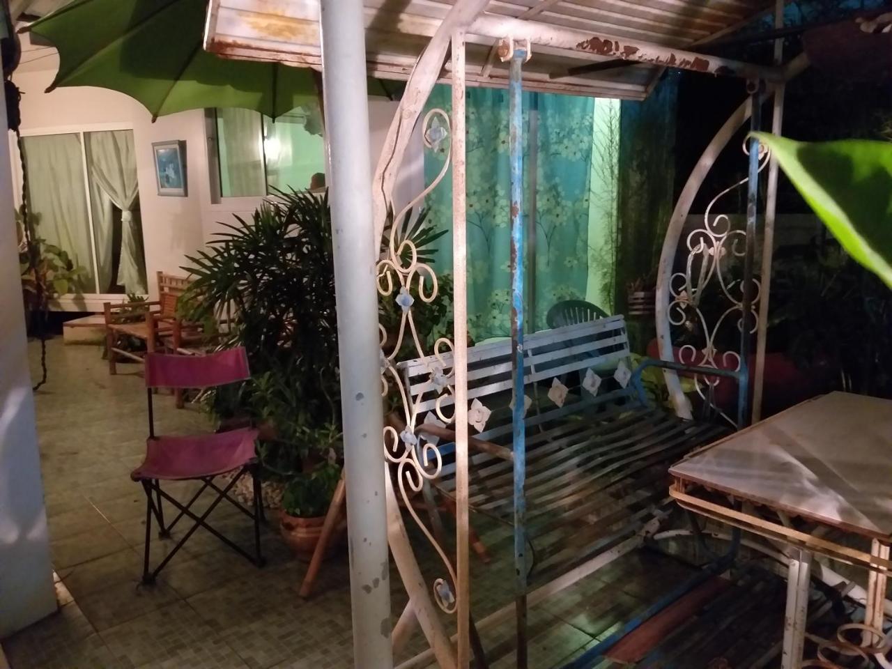 Srikrung Guesthouse Ayutthaya Exteriér fotografie