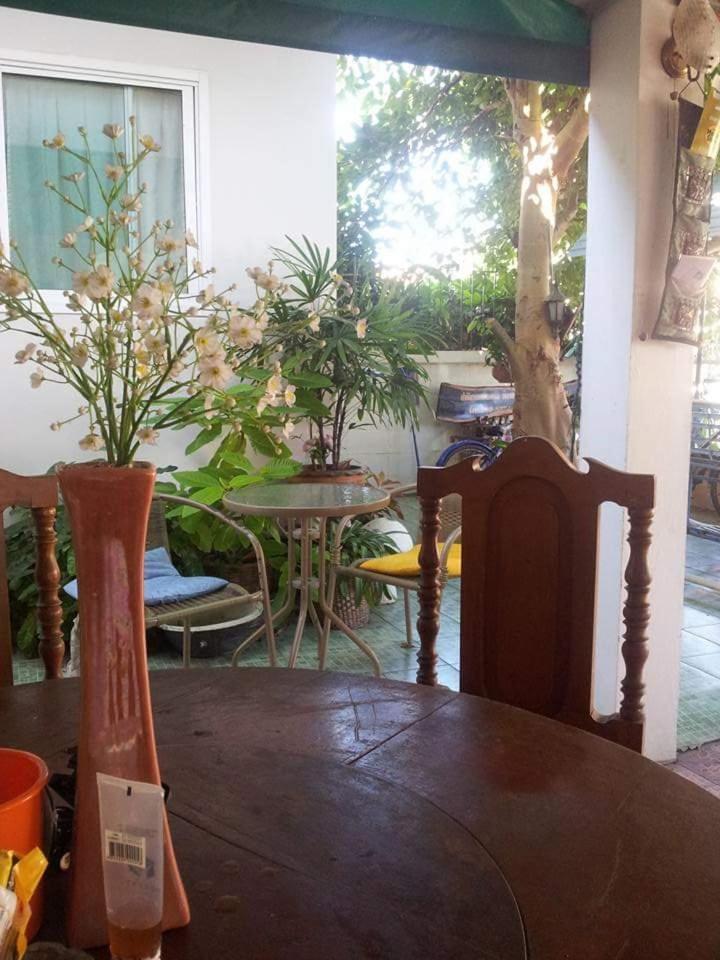 Srikrung Guesthouse Ayutthaya Exteriér fotografie